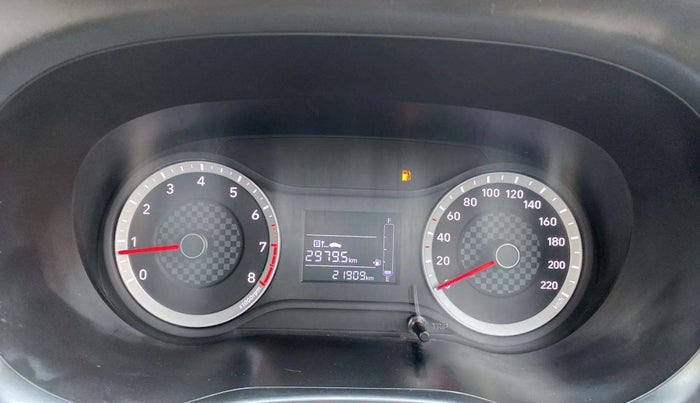 2022 Hyundai GRAND I10 NIOS MAGNA CORPORATE EDITION 1.2 KAPPA VTVT, Petrol, Manual, 21,892 km, Odometer Image