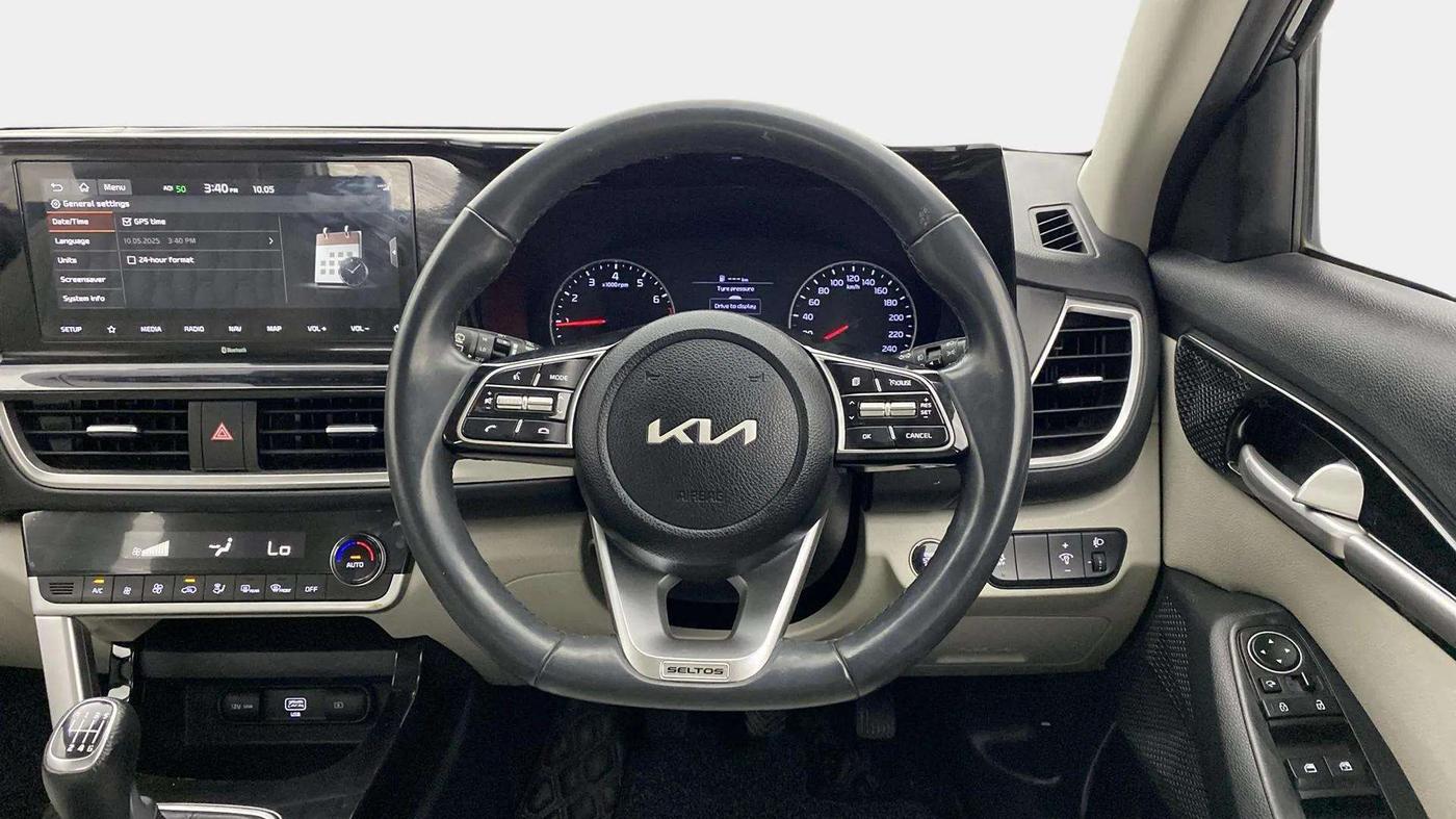 2023 KIA SELTOS  HTX 1.5 PETROL MT, Petrol, Manual, 25,175 km, Steering Wheel Close Up