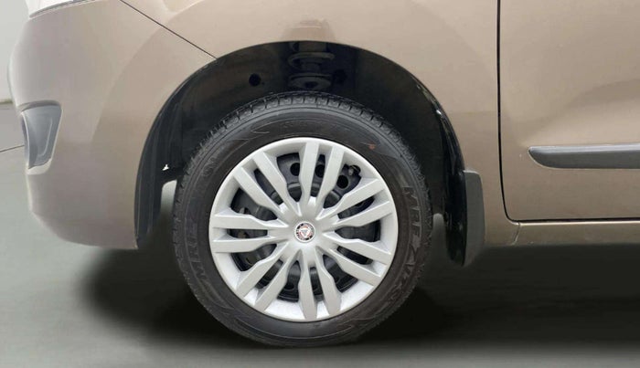 2016 Maruti Wagon R 1.0 VXI, Petrol, Manual, 8,632 km, Left Front Wheel