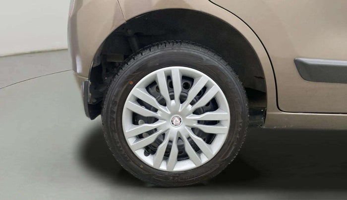 2016 Maruti Wagon R 1.0 VXI, Petrol, Manual, 8,632 km, Right Rear Wheel