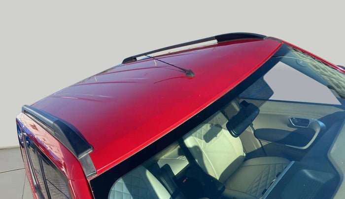 2018 Mahindra TUV300 T10, Diesel, Manual, 66,885 km, Roof