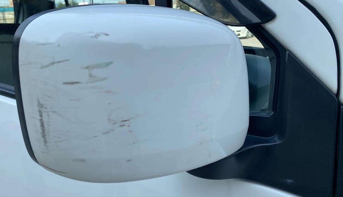 2015 Maruti Wagon R Stingray VXI, Petrol, Manual, 31,742 km, Right rear-view mirror - Minor scratches