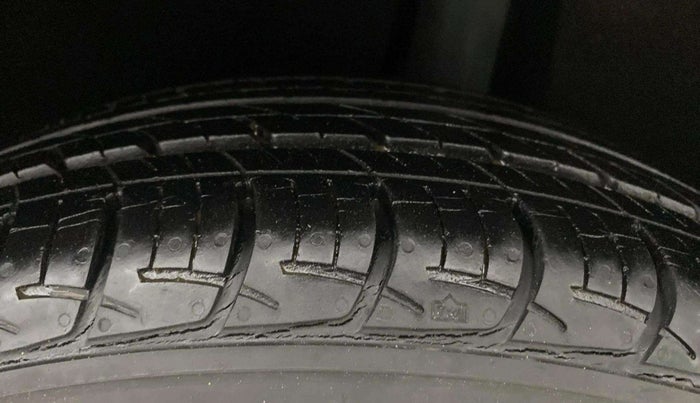 2017 Maruti Baleno DELTA CVT PETROL 1.2, Petrol, Automatic, 9,846 km, Left Rear Tyre Tread