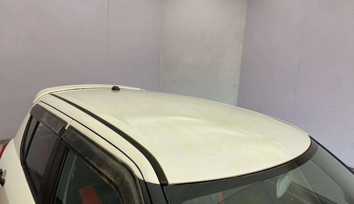2017 Maruti Swift LXI (O), Petrol, Manual, 29,274 km, Roof - Antenna Broken