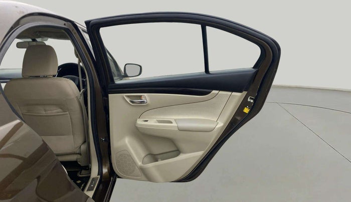 2017 Maruti Ciaz VXI (O), Petrol, Manual, 54,179 km, RHS Rear Door