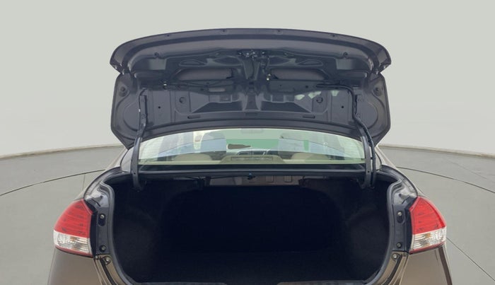 2017 Maruti Ciaz VXI (O), Petrol, Manual, 54,179 km, Boot Door Open
