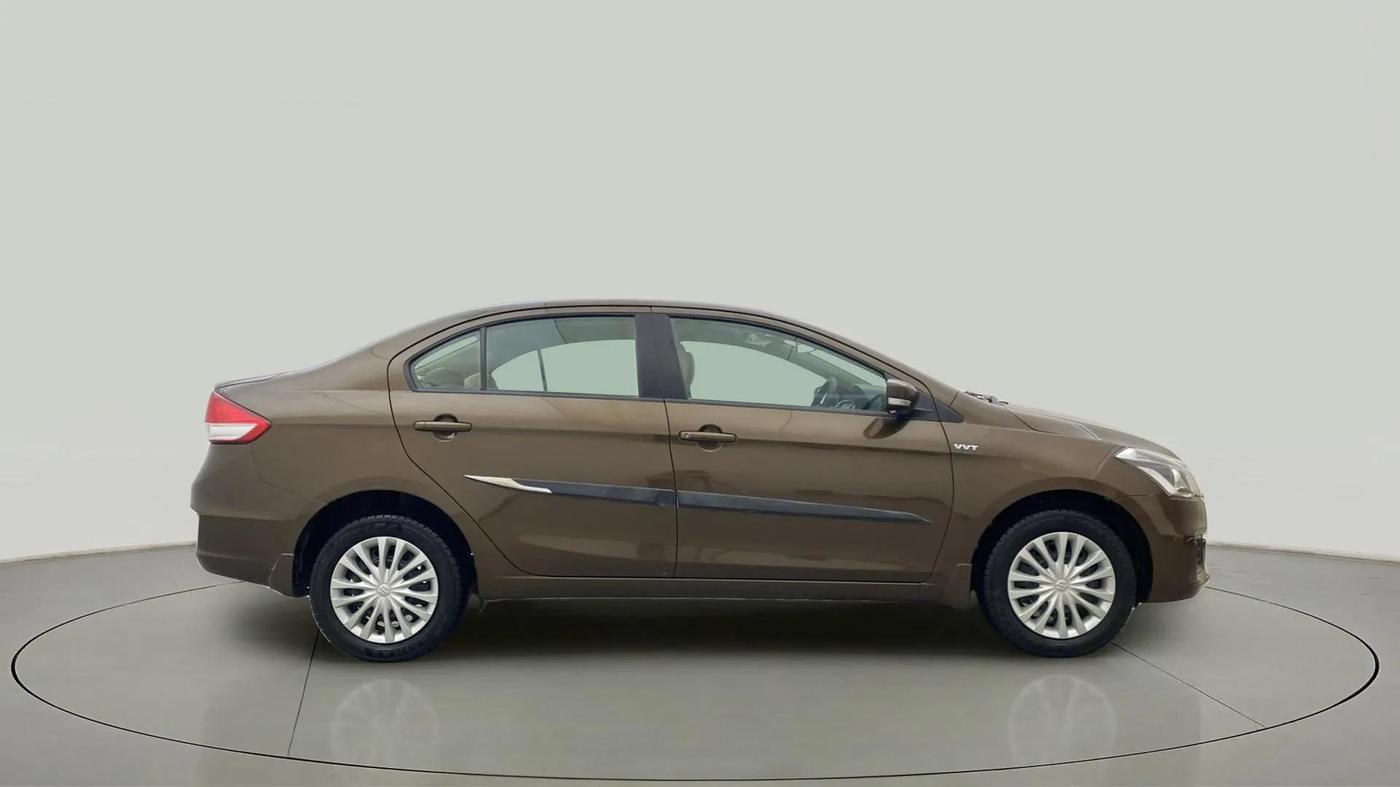 2017 Maruti Ciaz VXI (O), Petrol, Manual, 54,179 km, Right Side View