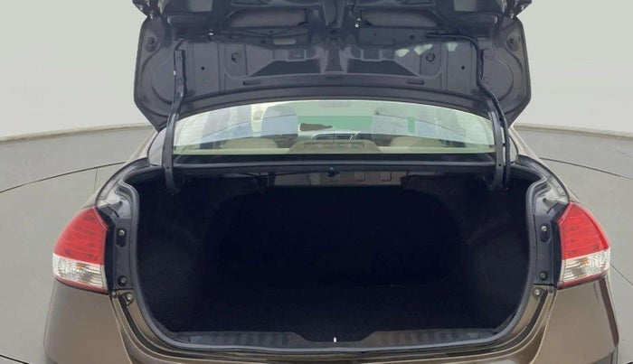 2017 Maruti Ciaz VXI (O), Petrol, Manual, 54,179 km, Boot Open Zoomed View