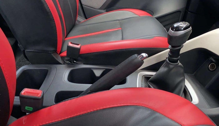2023 Nissan MAGNITE XL, Petrol, Manual, 23,649 km, Gear Lever