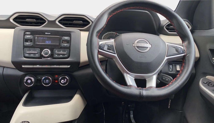2023 Nissan MAGNITE XL, Petrol, Manual, 23,649 km, Steering Wheel Close Up