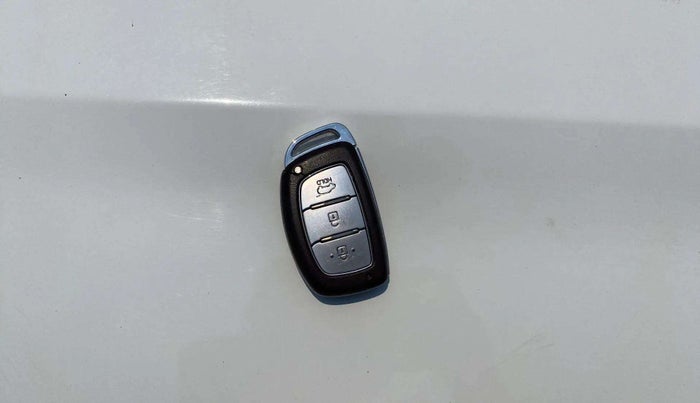 2018 Hyundai Creta SX AT 1.6 PETROL, Petrol, Automatic, 97,531 km, Key Close Up