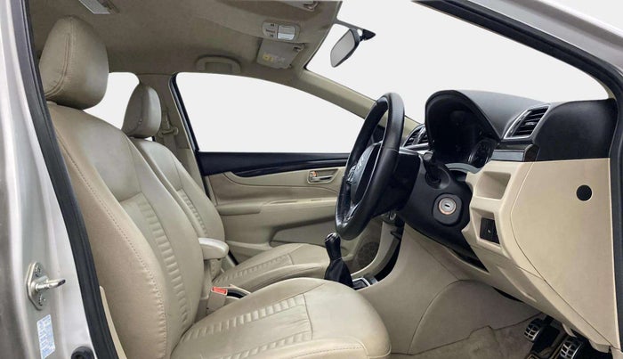 2018 Maruti Ciaz DELTA 1.4 MT PETROL, Petrol, Manual, 67,726 km, Right Side Front Door Cabin
