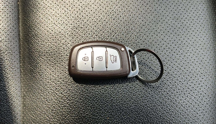 2019 Hyundai Creta SX (O) EXECUTIVE 1.6 DIESEL, Diesel, Manual, 85,096 km, Key Close Up