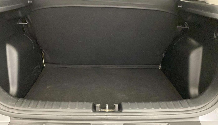 2021 KIA SONET HTE 1.2, Petrol, Manual, 22,821 km, Boot Inside