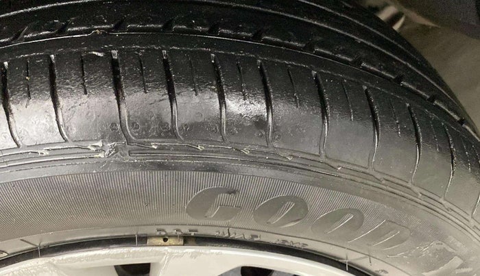 2021 KIA SONET HTE 1.2, Petrol, Manual, 22,821 km, Left Rear Tyre Tread
