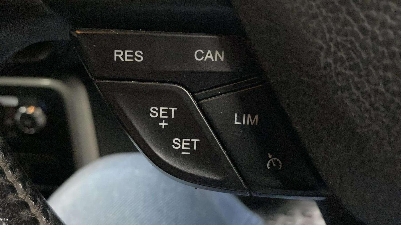 2018 Ford Ecosport TITANIUM + 1.5L PETROL AT, Petrol, Automatic, 74,286 km, Adaptive Cruise Control