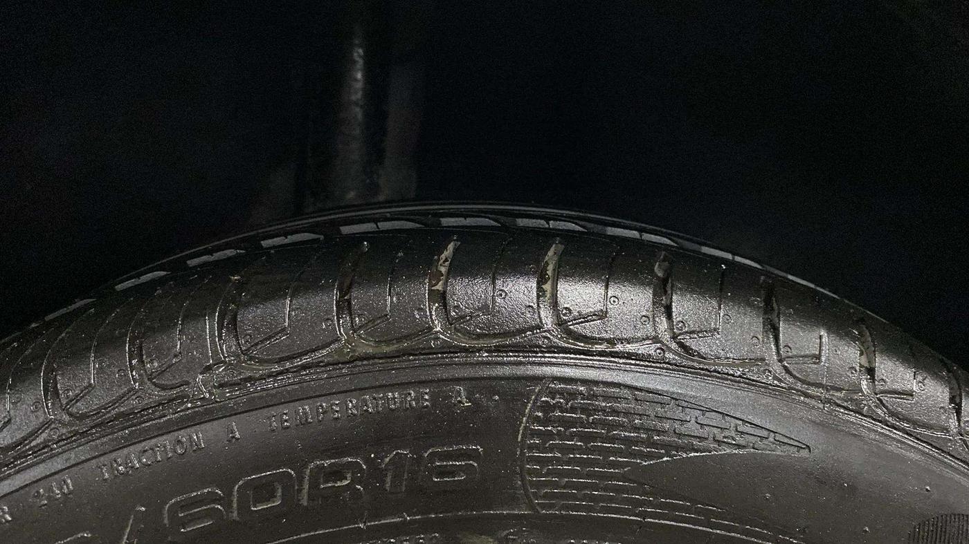 2018 Ford Ecosport TITANIUM + 1.5L PETROL AT, Petrol, Automatic, 74,286 km, Right Rear Tyre Tread