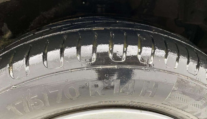 2019 Maruti Celerio VXI CNG, CNG, Manual, 83,421 km, Right Front Tyre Tread