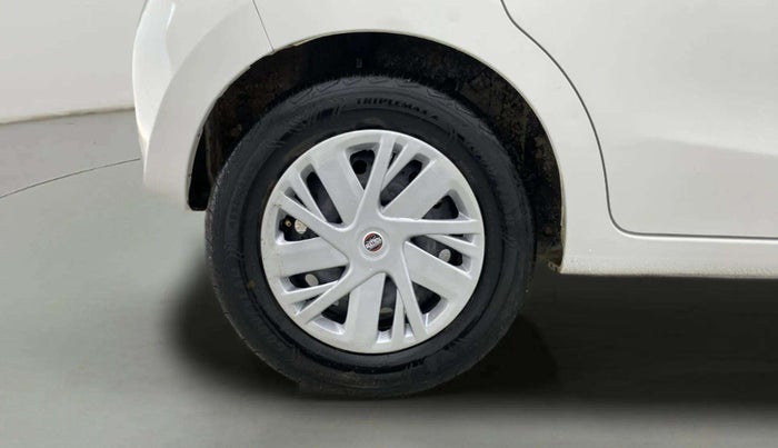 2019 Maruti Celerio VXI CNG, CNG, Manual, 83,421 km, Right Rear Wheel