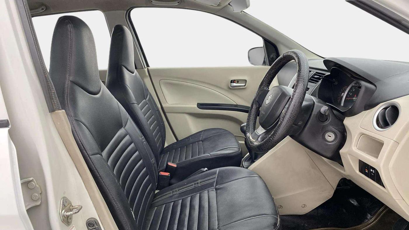 2019 Maruti Celerio VXI CNG, CNG, Manual, 83,421 km, Right Side Front Door Cabin