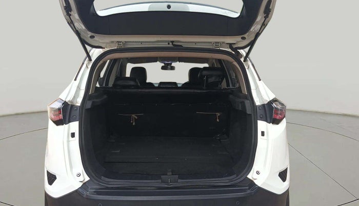 2021 Tata Harrier XE 2.0L KRYOTEC, Diesel, Manual, 1,09,863 km, Boot Inside