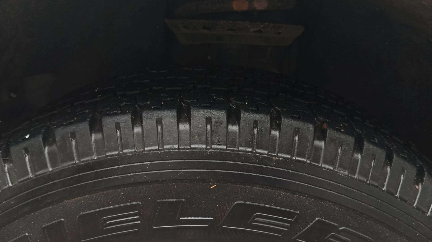 2021 Tata Harrier XE 2.0L KRYOTEC, Diesel, Manual, 1,09,863 km, Left Front Tyre Tread