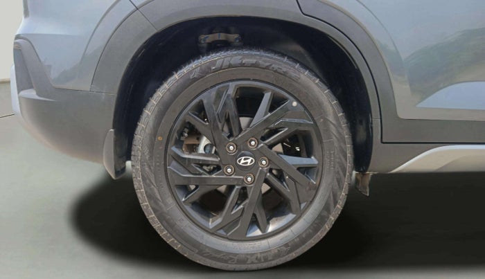2024 Hyundai Creta S (O) 1.5 DIESEL, Diesel, Manual, 3,585 km, Right Rear Wheel