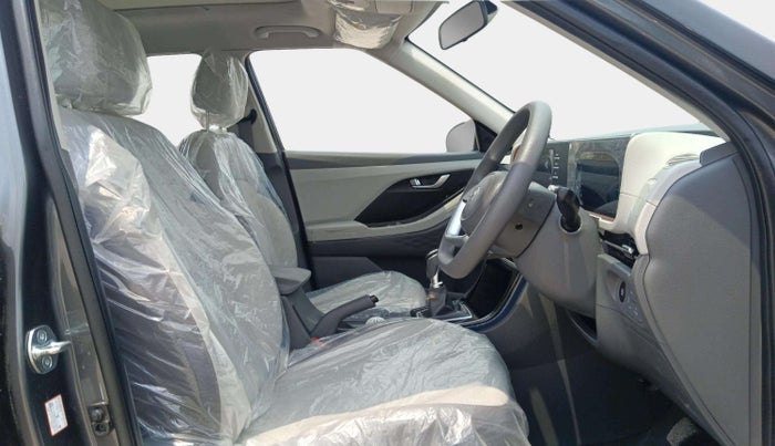 2024 Hyundai Creta S (O) 1.5 DIESEL, Diesel, Manual, 3,585 km, Right Side Front Door Cabin