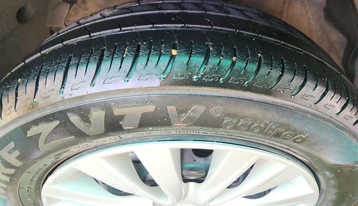 2021 Maruti Baleno DELTA PETROL 1.2, Petrol, Manual, 56,563 km, Left Front Tyre Tread