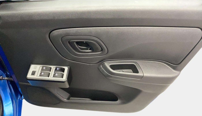 2021 Datsun Redi Go A, Petrol, Manual, 21,862 km, Driver Side Door Panels Control