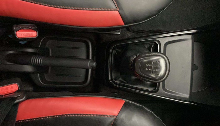 2021 Datsun Redi Go A, Petrol, Manual, 21,862 km, Gear Lever