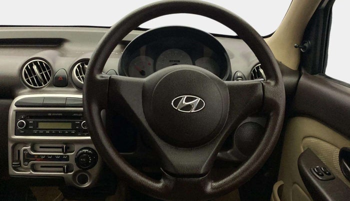 2013 Hyundai Santro Xing GLS PLUS AUDIO, Petrol, Manual, 35,031 km, Steering Wheel Close Up