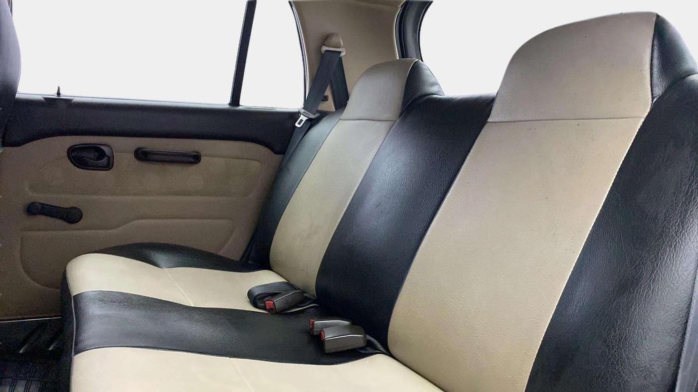 2013 Hyundai Santro Xing GLS PLUS AUDIO, Petrol, Manual, 35,031 km, Right Side Rear Door Cabin