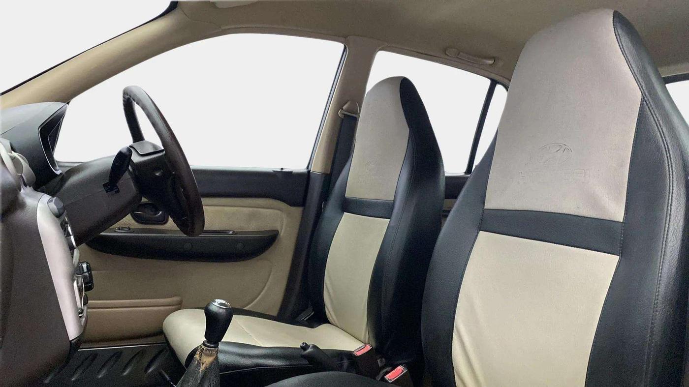 2013 Hyundai Santro Xing GLS PLUS AUDIO, Petrol, Manual, 35,031 km, Right Side Front Door Cabin