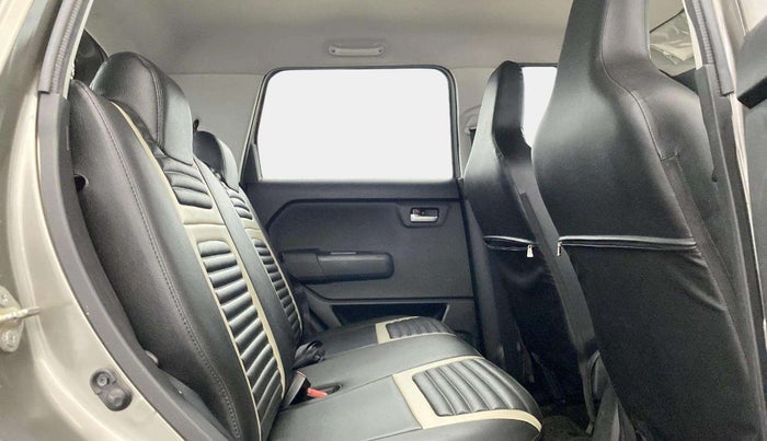 2019 Maruti New Wagon-R VXI 1.0, Petrol, Manual, 20,950 km, Right Side Rear Door Cabin