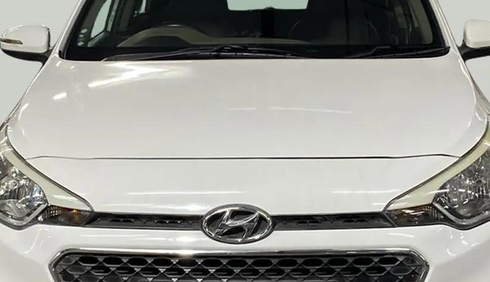 2015 Hyundai Elite i20 ASTA 1.2, Petrol, Manual, 34,431 km, Bonnet (hood) - Cowl vent panel has minor damage