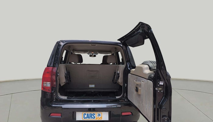 2024 Mahindra BOLERO NEO N 8, Diesel, Manual, 12,649 km, Boot Door Open