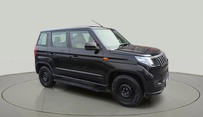 2024 Mahindra BOLERO NEO N 8, Diesel, Manual, 12,649 km, Right Front Diagonal