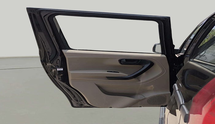 2024 Mahindra BOLERO NEO N 8, Diesel, Manual, 12,649 km, LHS Rear Door