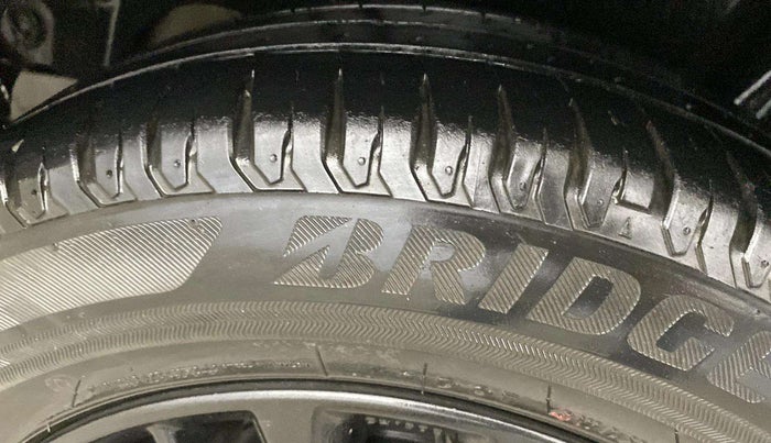 2019 Maruti XL6 ALPHA AT, Petrol, Automatic, 99,425 km, Left Front Tyre Tread