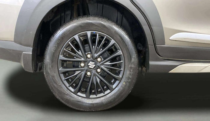 2019 Maruti XL6 ALPHA AT, Petrol, Automatic, 99,425 km, Right Rear Wheel