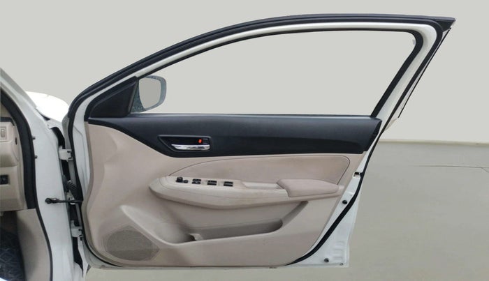 2020 Maruti Dzire VXI, Petrol, Manual, 1,00,581 km, RHS Front Door
