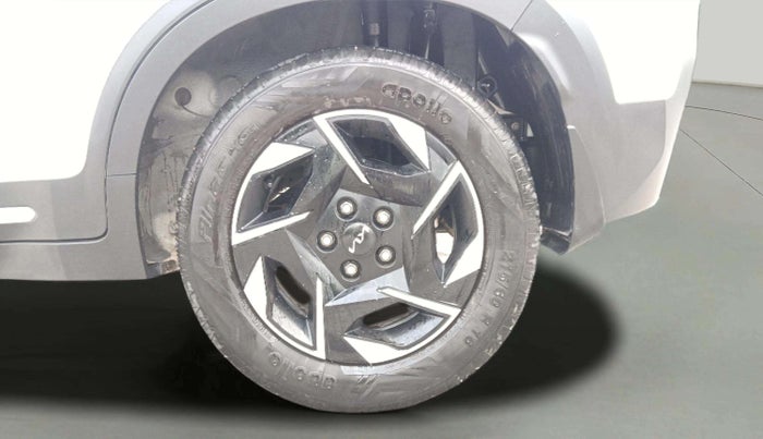 2024 KIA SONET HTX 1.5 AT, Diesel, Automatic, 11,051 km, Left Rear Wheel
