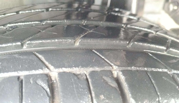2024 KIA SONET HTX 1.5 AT, Diesel, Automatic, 11,051 km, Left Rear Tyre Tread