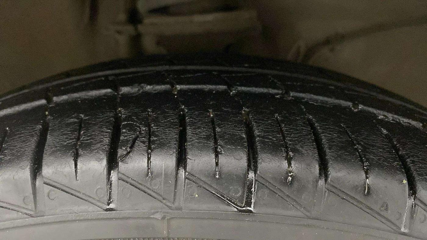 2022 Maruti Alto LXI O, Petrol, Manual, 42,276 km, Right Front Tyre Tread