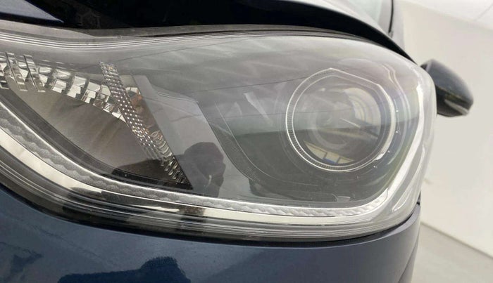 2021 Hyundai GRAND I10 NIOS SPORTZ AMT 1.2 KAPPA VTVT, Petrol, Automatic, 28,517 km, Right headlight - Minor scratches