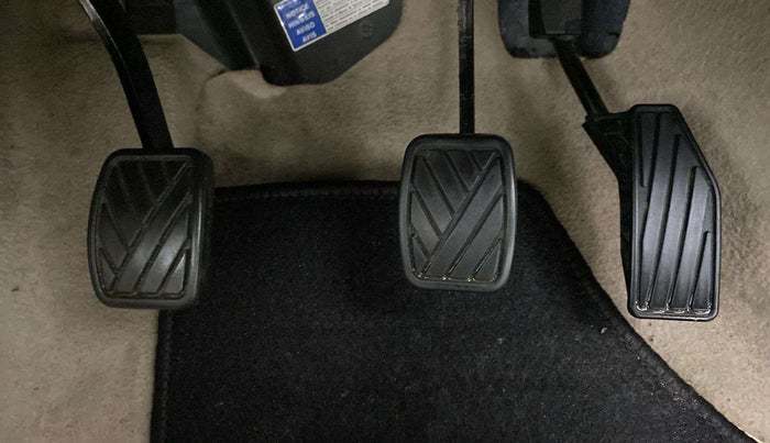 2018 Maruti Dzire VXI, Petrol, Manual, 47,120 km, Pedals