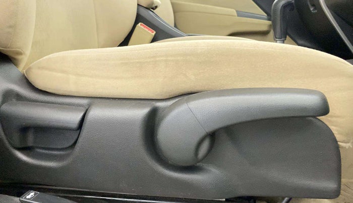 2019 Honda City 1.5L I-VTEC VX CVT, Petrol, Automatic, 49,227 km, Driver Side Adjustment Panel