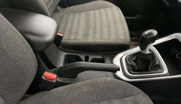 2020 KIA SONET HTK PLUS 1.0 IMT, Petrol, Manual, 23,047 km, Gear Lever
