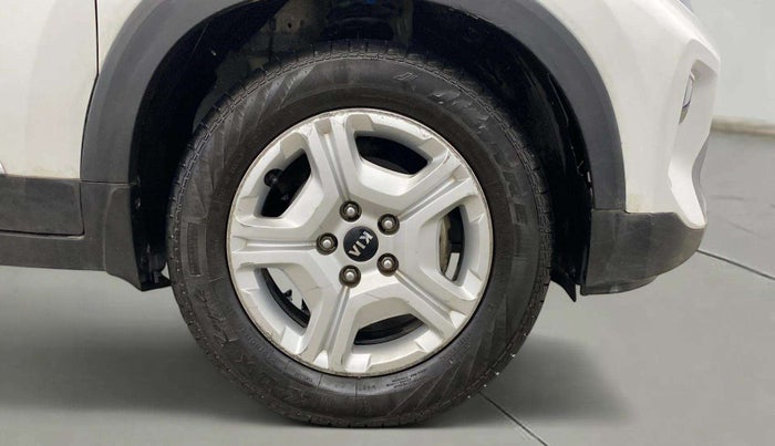 2020 KIA SONET HTK PLUS 1.0 IMT, Petrol, Manual, 23,047 km, Right Front Wheel